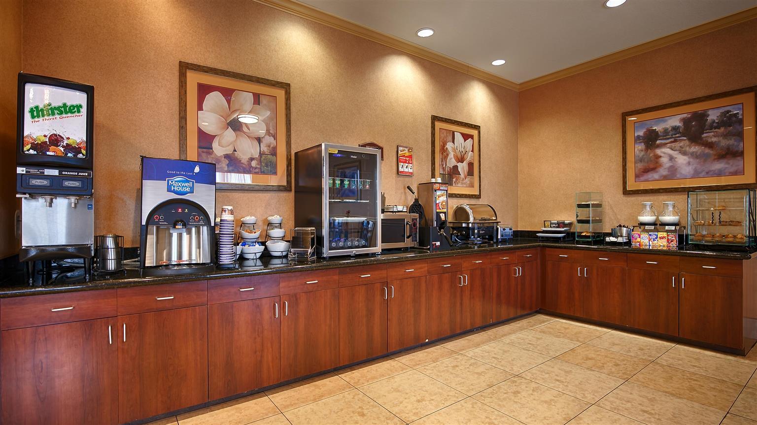 Americas Best Value Inn & Suites-Livingston Exterior photo