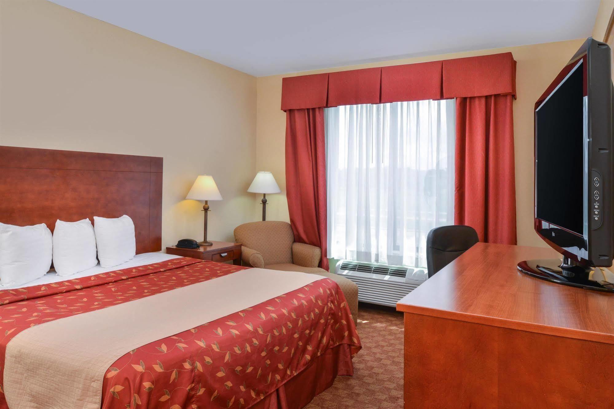 Americas Best Value Inn & Suites-Livingston Exterior photo
