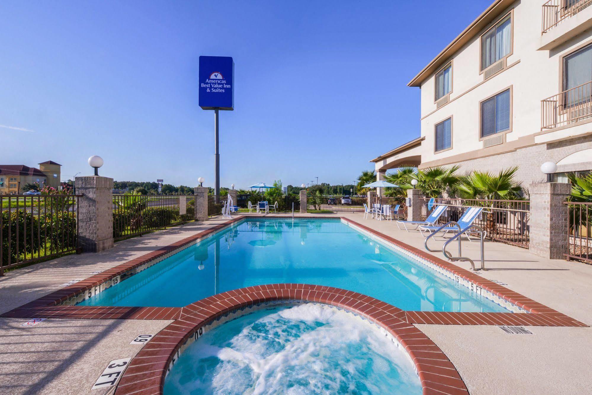 Americas Best Value Inn & Suites-Livingston Exterior photo